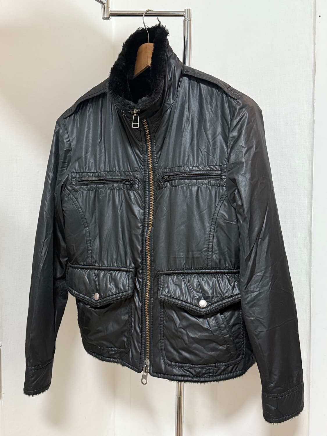 TAKEO KIKUCHI detail fur two-way zip-up  상품이미지1