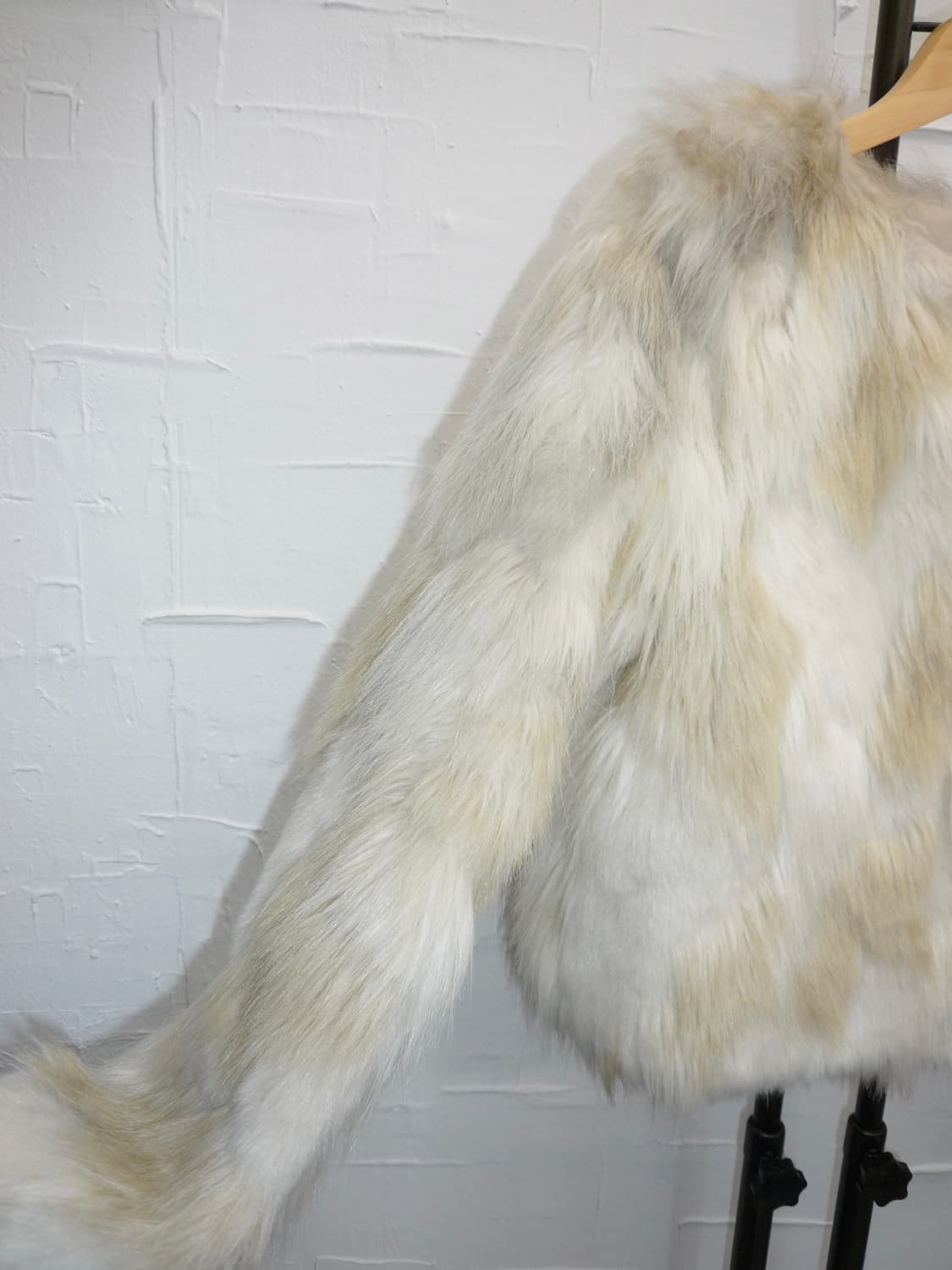 White ivory fur jacket 상품이미지5