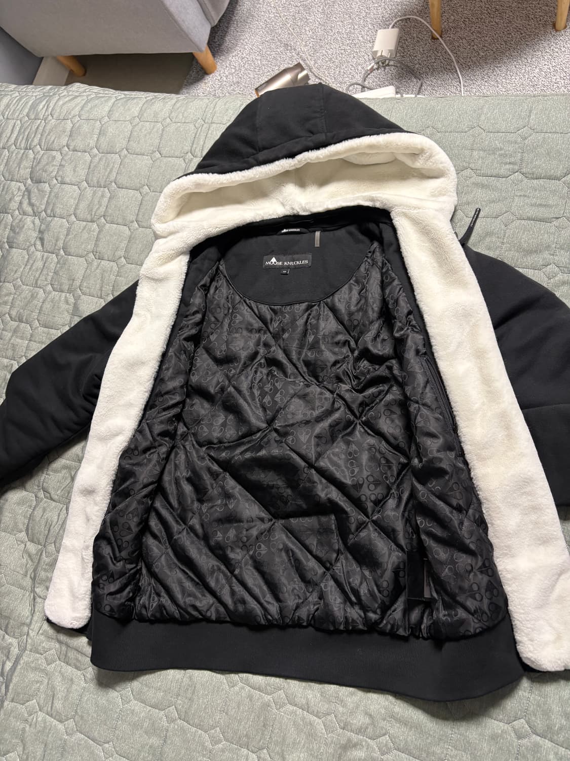 무스너클 버니스웨터 상품이미지4