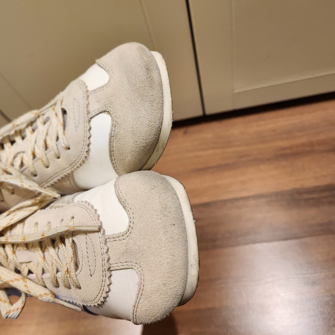 Dries Van Noten Suede Sneakers 41.5 상품이미지8