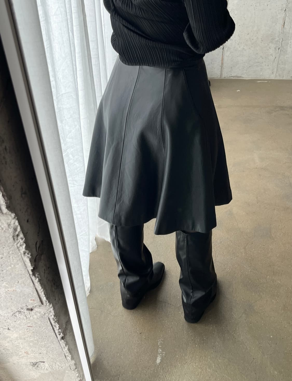 90s Courreges 꾸레쥬 램스킨 양가죽 스커트 블랙 상품이미지5