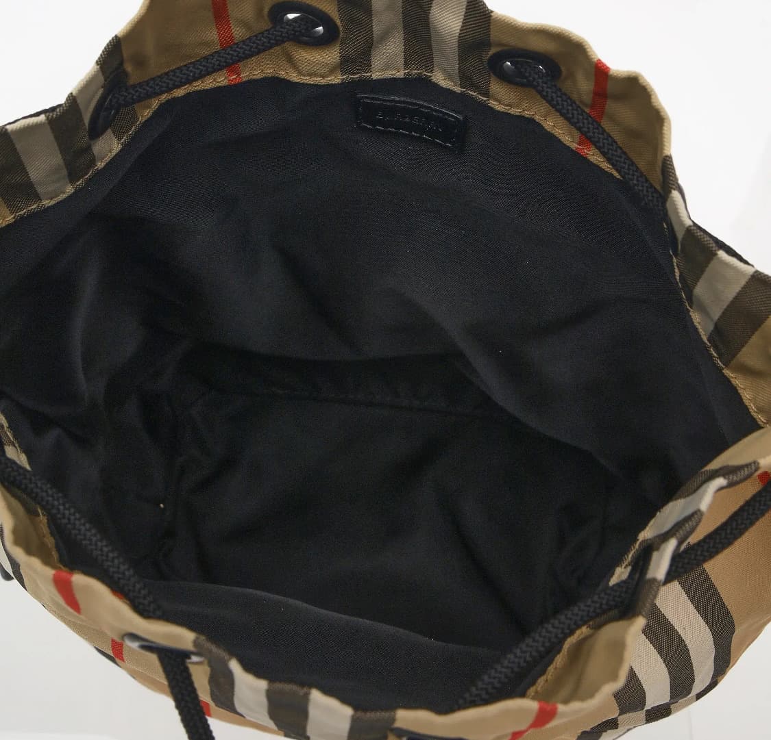 [S급] 버버리 포이베 파우치 버킷백 판매합니다!!! 상품이미지5