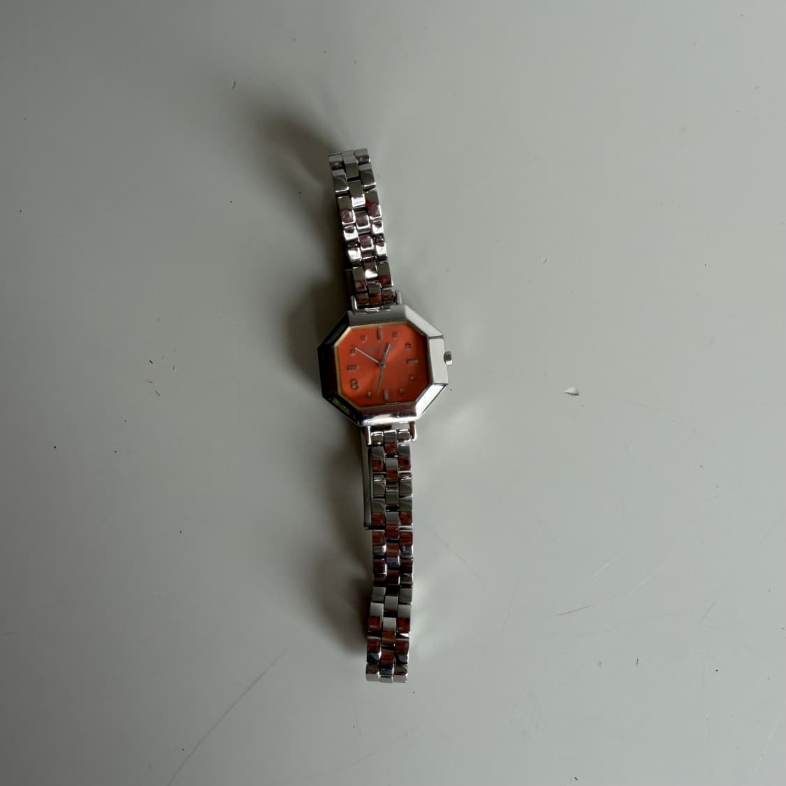 폴스미스 오렌지 다이얼 메탈 스트랩 워치 상품이미지2