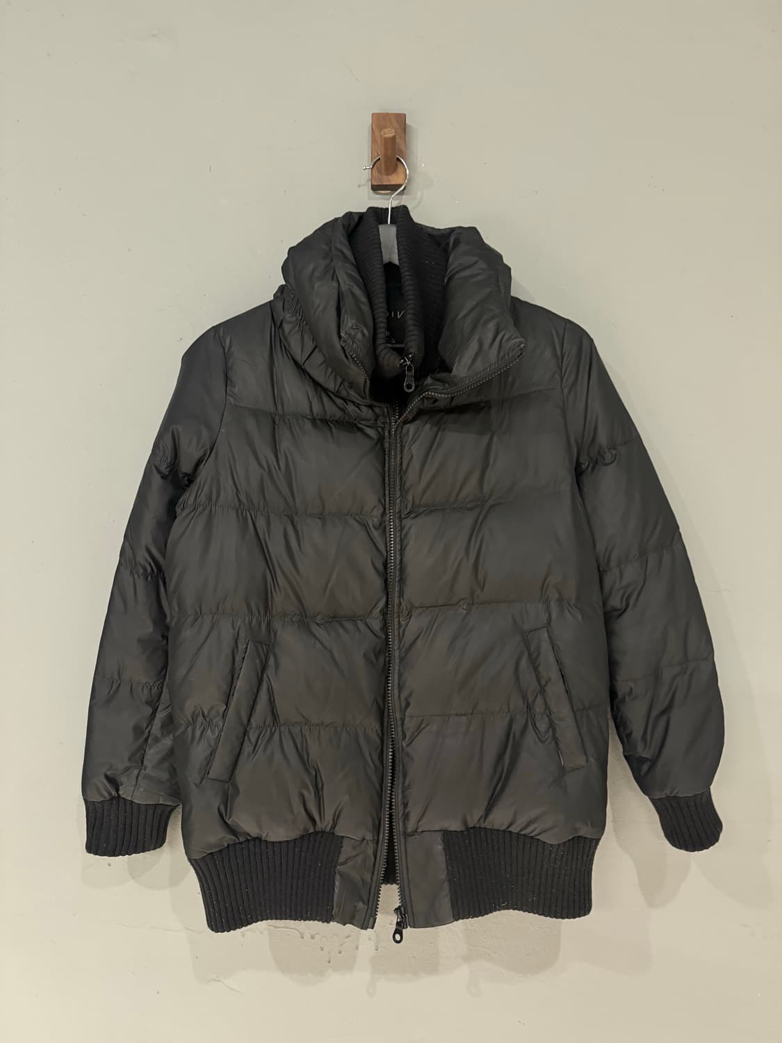 High-neck layered collar detail padding 상품이미지5