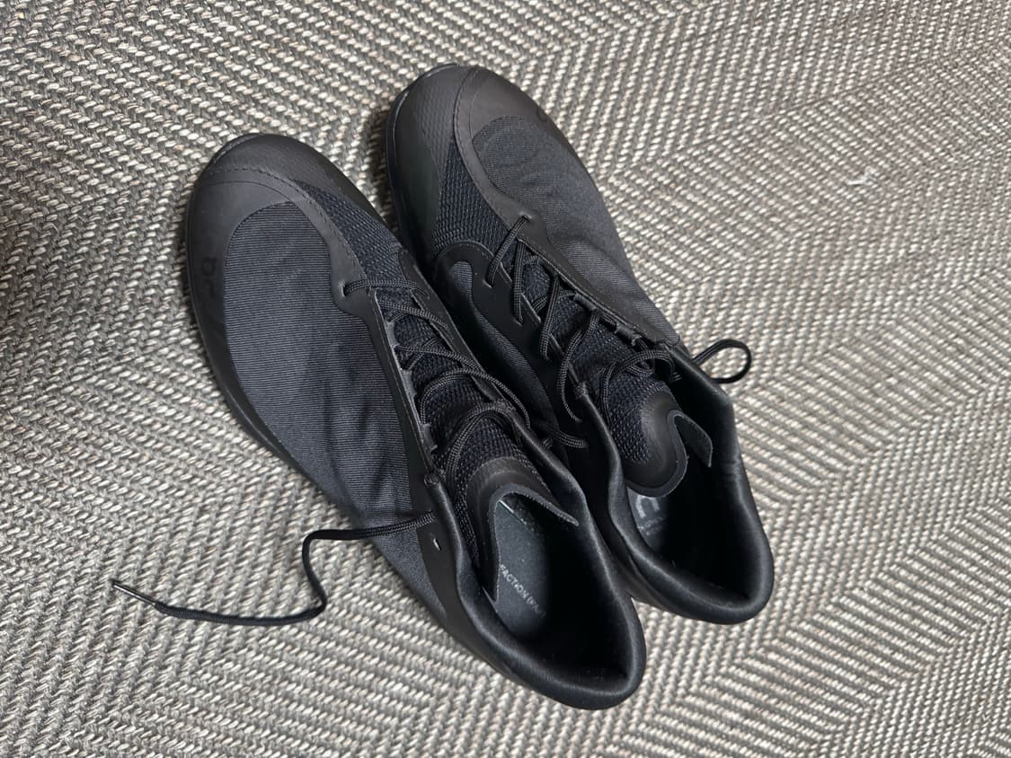 온 러닝 파프 클라우드벤쳐 블랙 상품이미지1