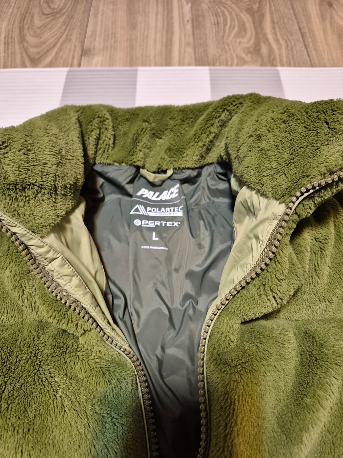 팔라스 폴라텍 하이 로프트 푸파 올리브 - 22FW 상품이미지5