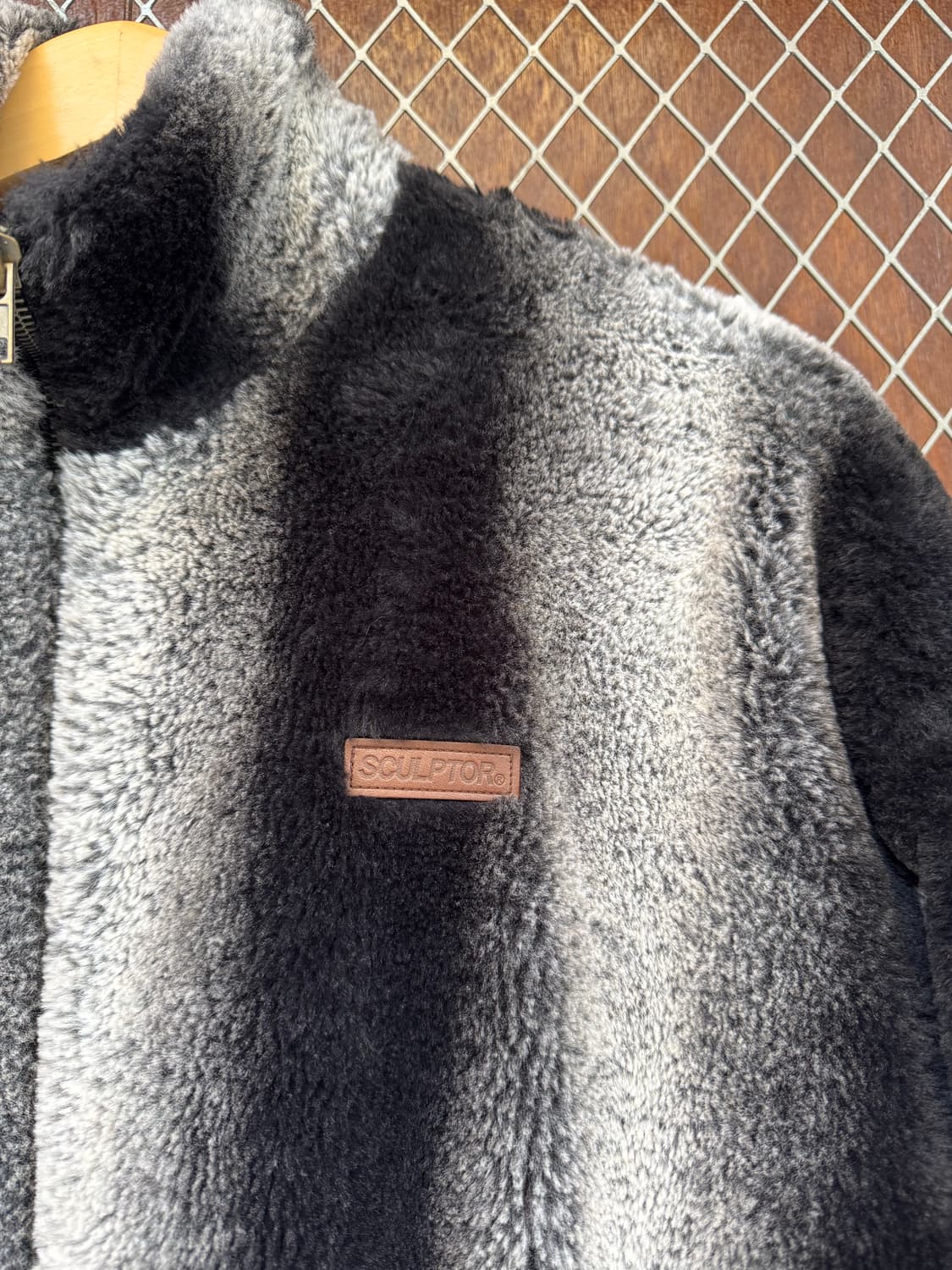 sculptor 스컬프터 페이크 밍크 퍼 크롭 패턴 블루종 집업 자켓 상품이미지4