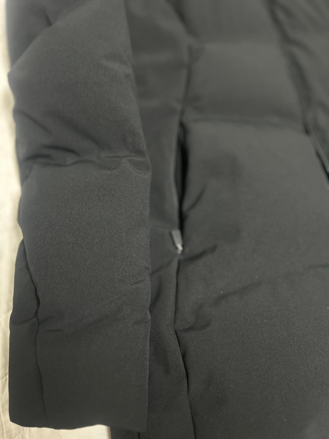 데상트 덕다운 패딩 블랙 상품이미지5