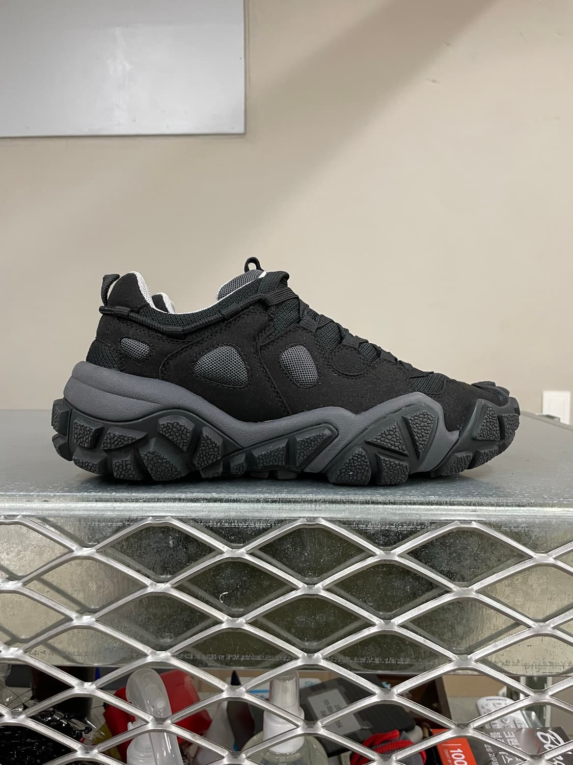 아크네 스튜디오 볼스터 스니커즈 블랙 40 상품이미지4