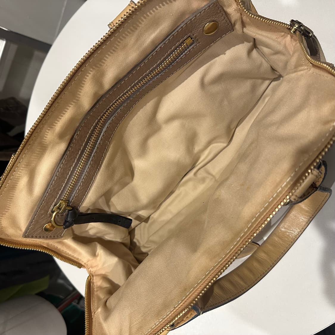 Chloe 끌로에 소가죽 베이지 토트백 상품이미지5