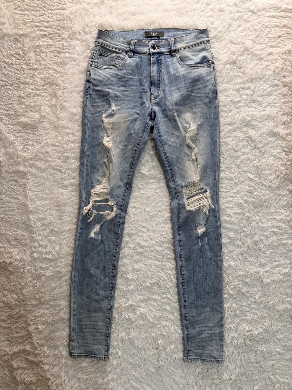 아미리(AMIRI) 디스트로이드 슬림핏 데님 팬츠 상품이미지3