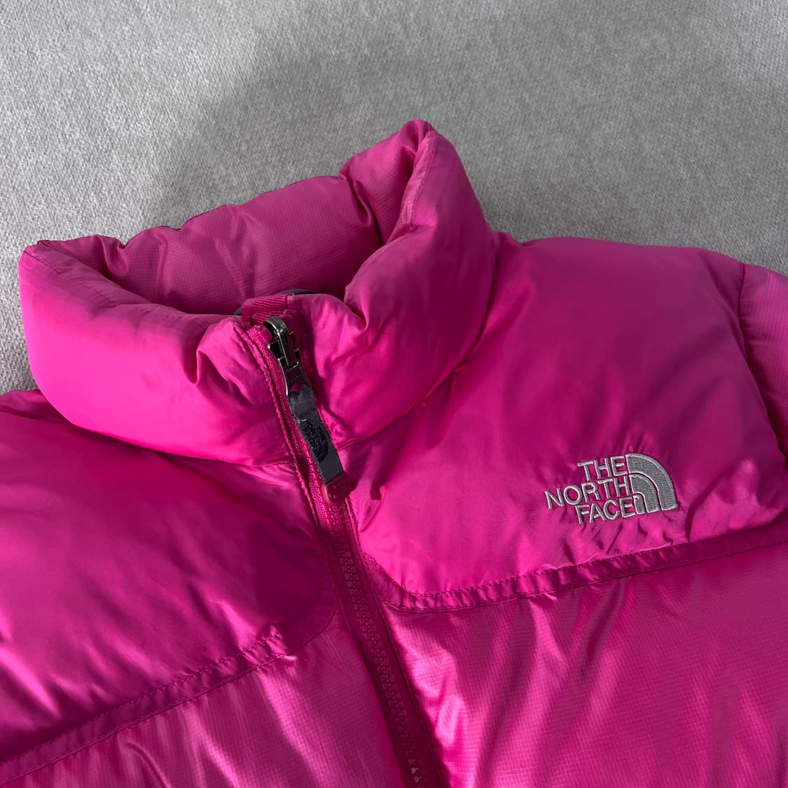 W 100 노스페이스 1996 700 눕시 핑크 패딩 상품이미지2