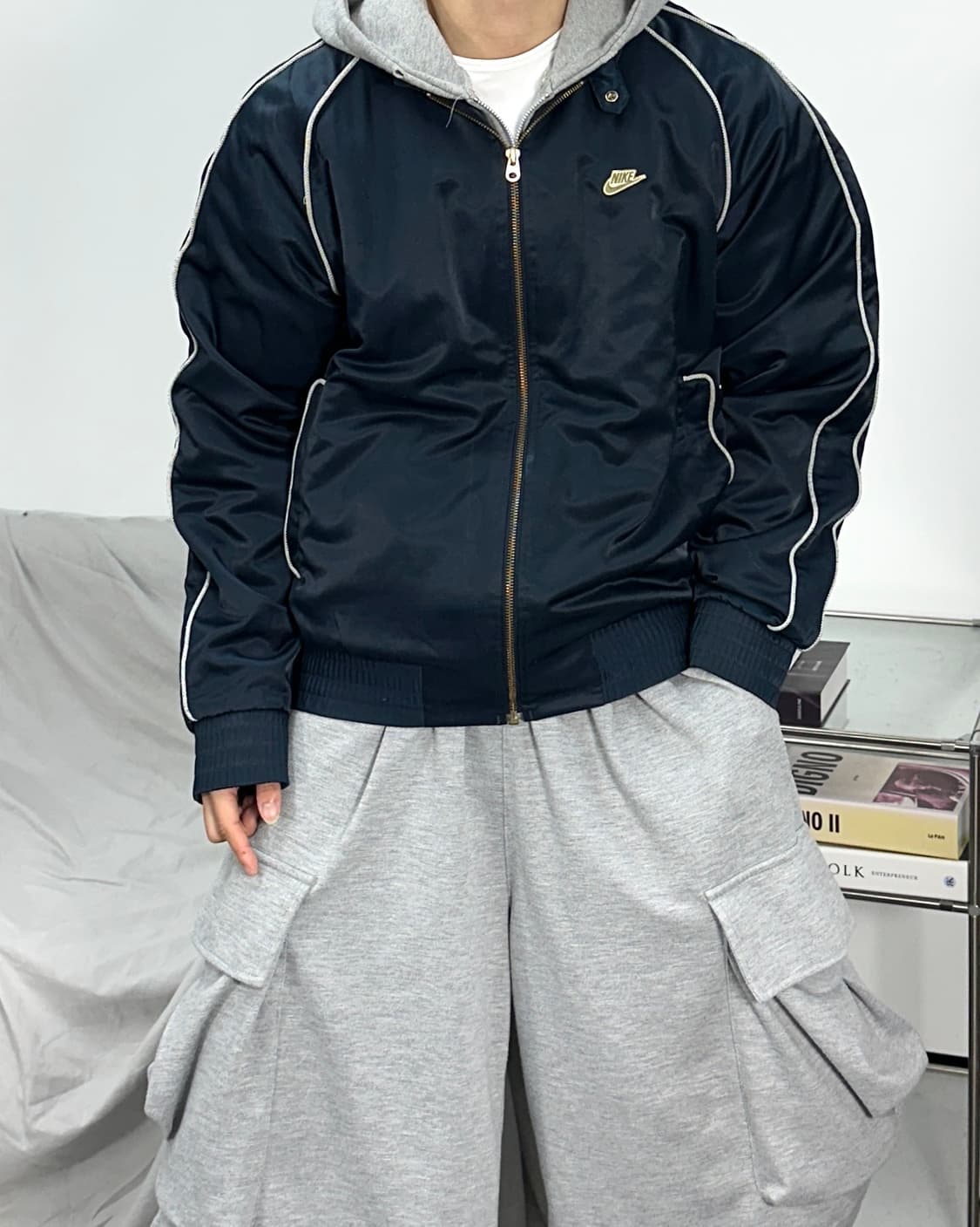 나이키 금장로고 네이비 트랙 자켓 XL 상품이미지2