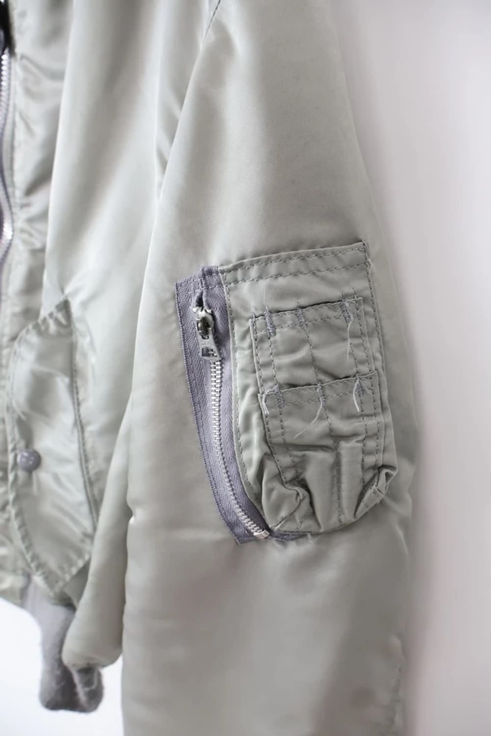 Alpha Industries USA MA-1 Flight Jacket 상품이미지7