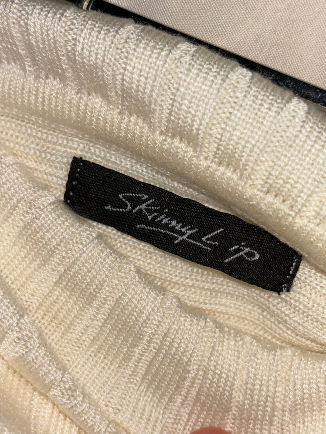 스키니립 오프숄더 미니 원피스 오네갸루 히메갸루 히메카지 옾숄 니트 상품이미지3