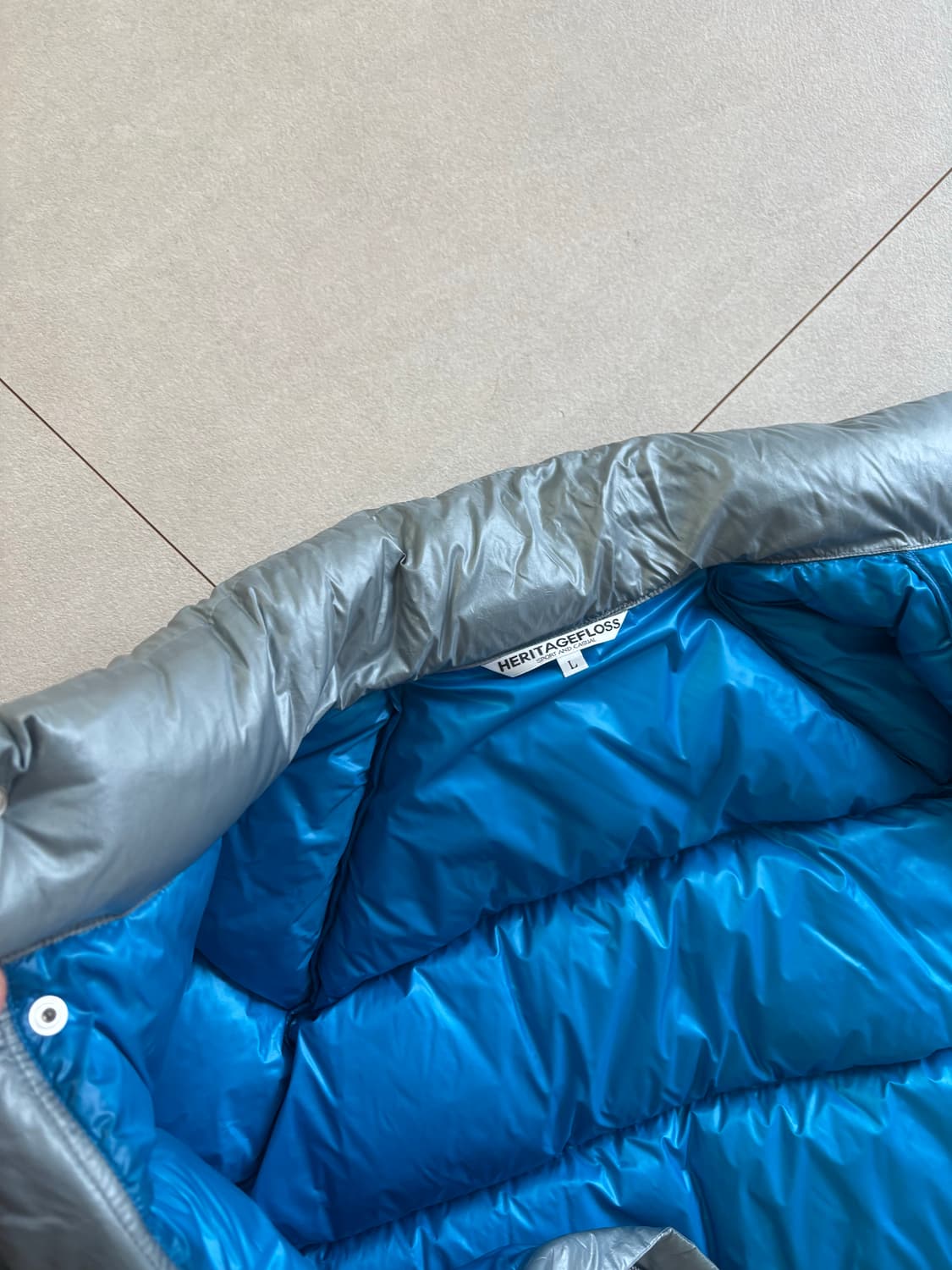 [L] 헤리티지플로스 1972 구스다운자켓 그레이색상 상품이미지9