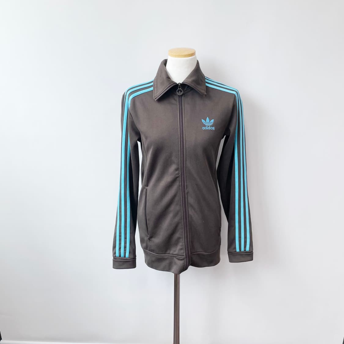 아디다스 여성트레이닝 져지집업 85 상품이미지1