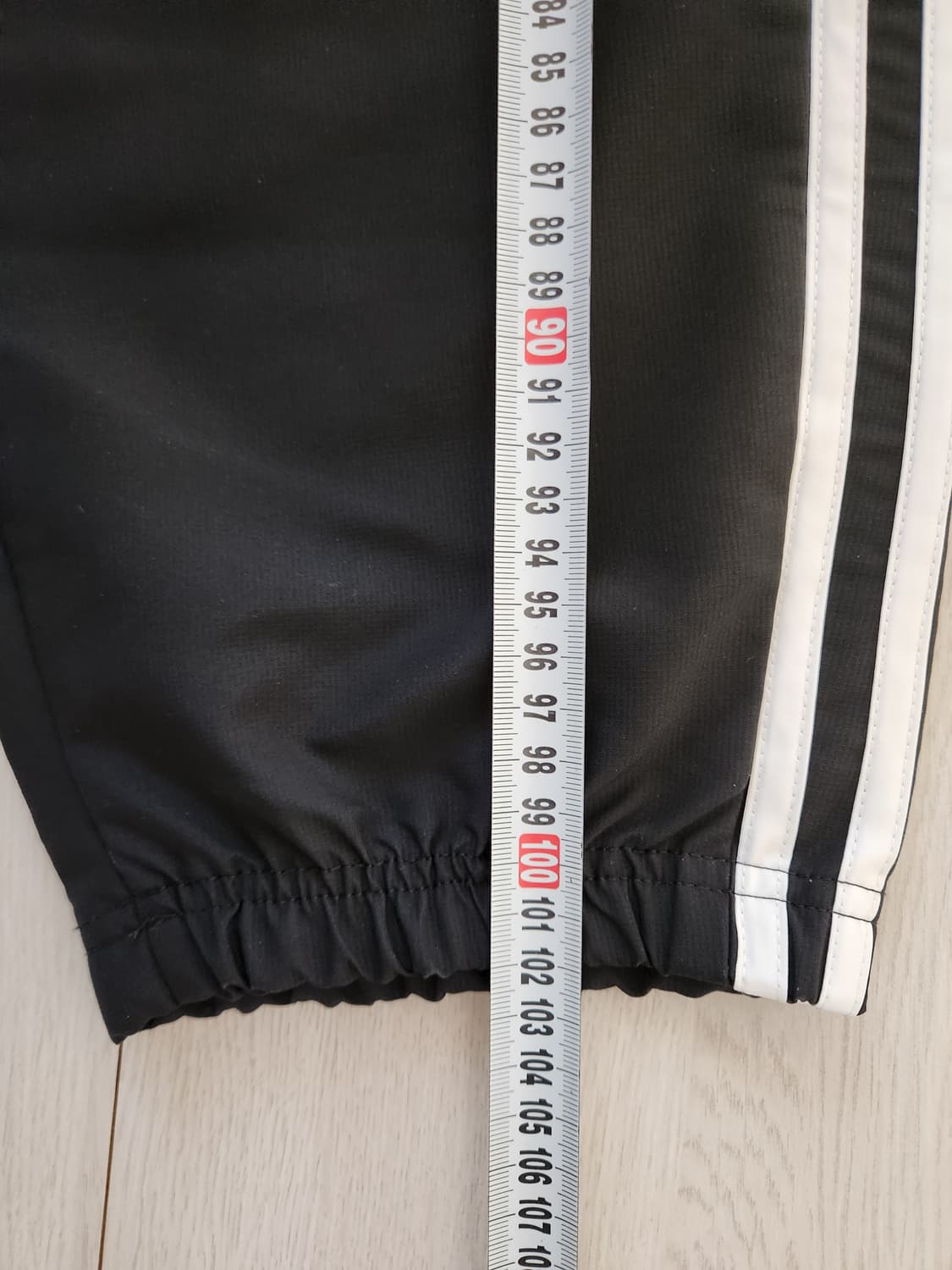 새상품급)아디다스 에센셜 3S 윈드러너 트레이닝 우븐 조거 팬츠 DQ31 상품이미지3