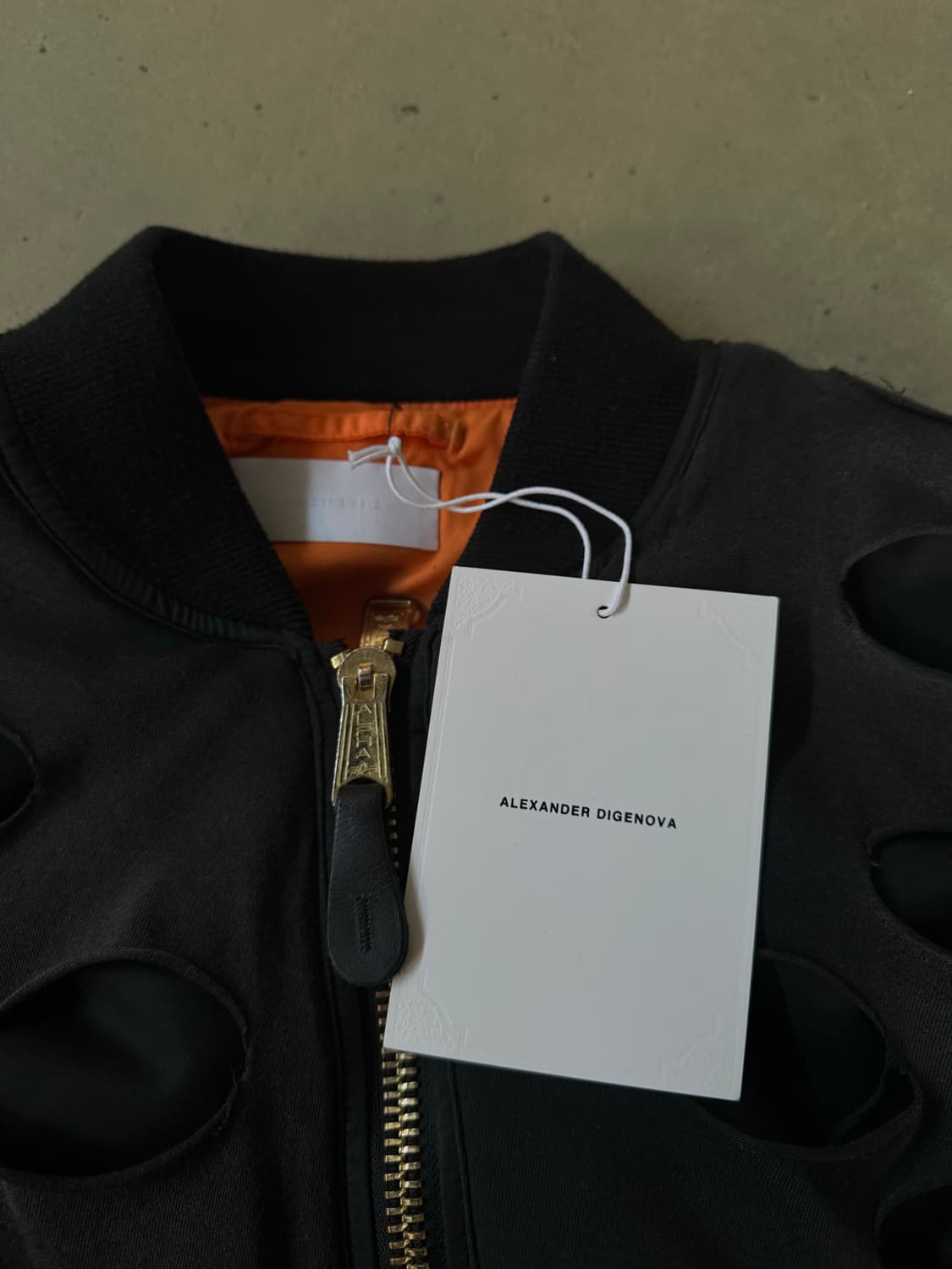 알렉산더 디제노바 디스트레스드 봄버 2 상품이미지4