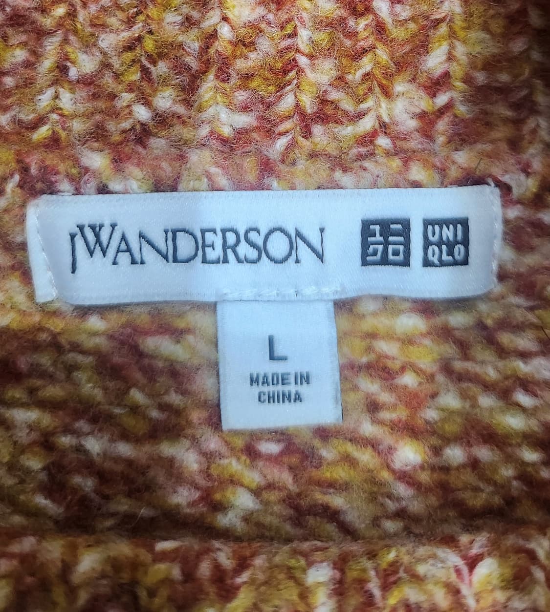 유니클로 X jw앤더슨 모크넥 니트 L 상품이미지3