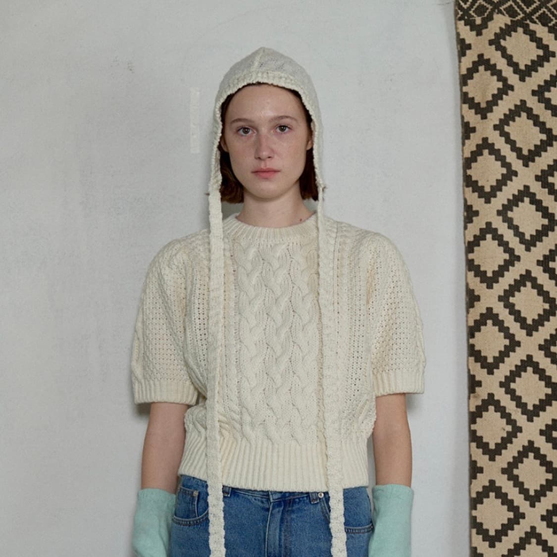 아옵트 퍼프 슬리브 케이블 니트 상품이미지1