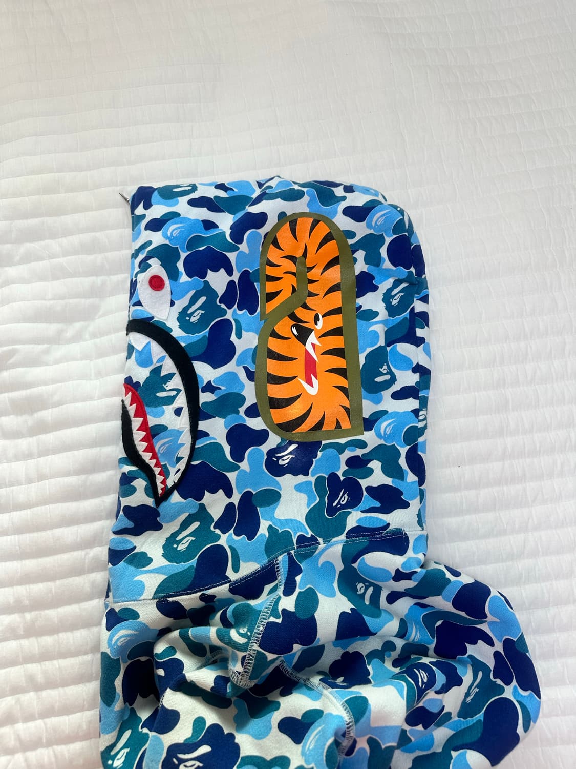 베이프 ABC 샤크 카모 후드집업 블루 상품이미지3