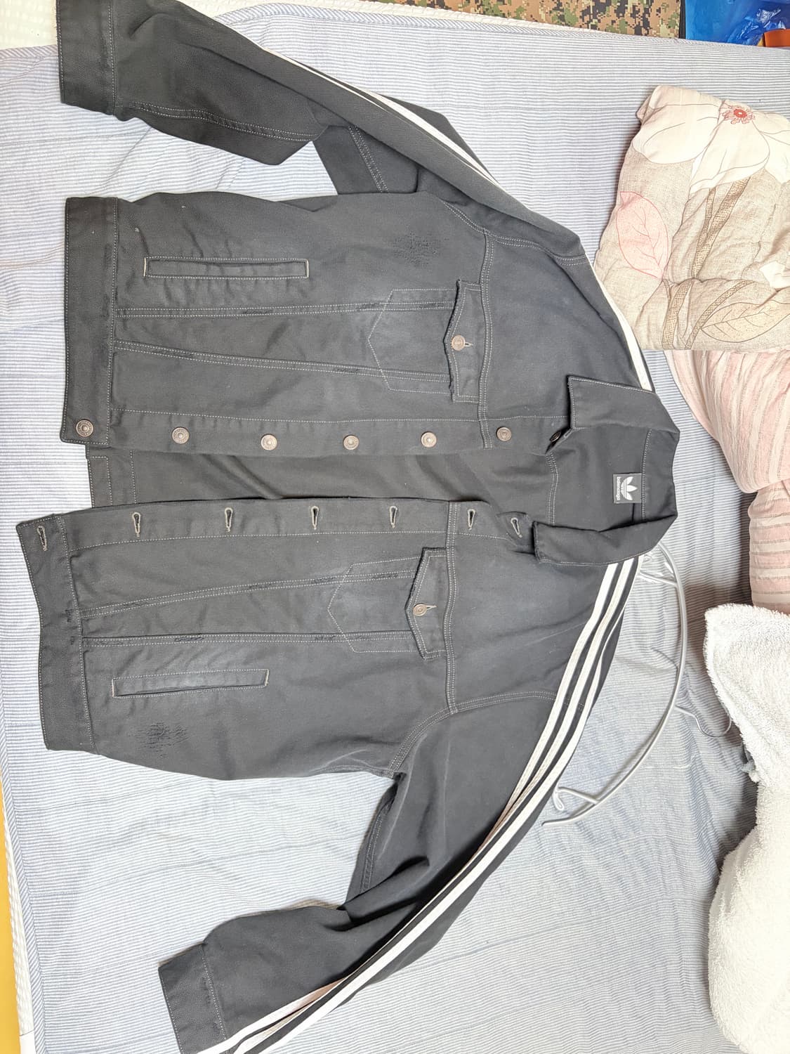 (급처) 발렌시아가 아디다스 오버사이즈 자켓 1사이즈 상품이미지5