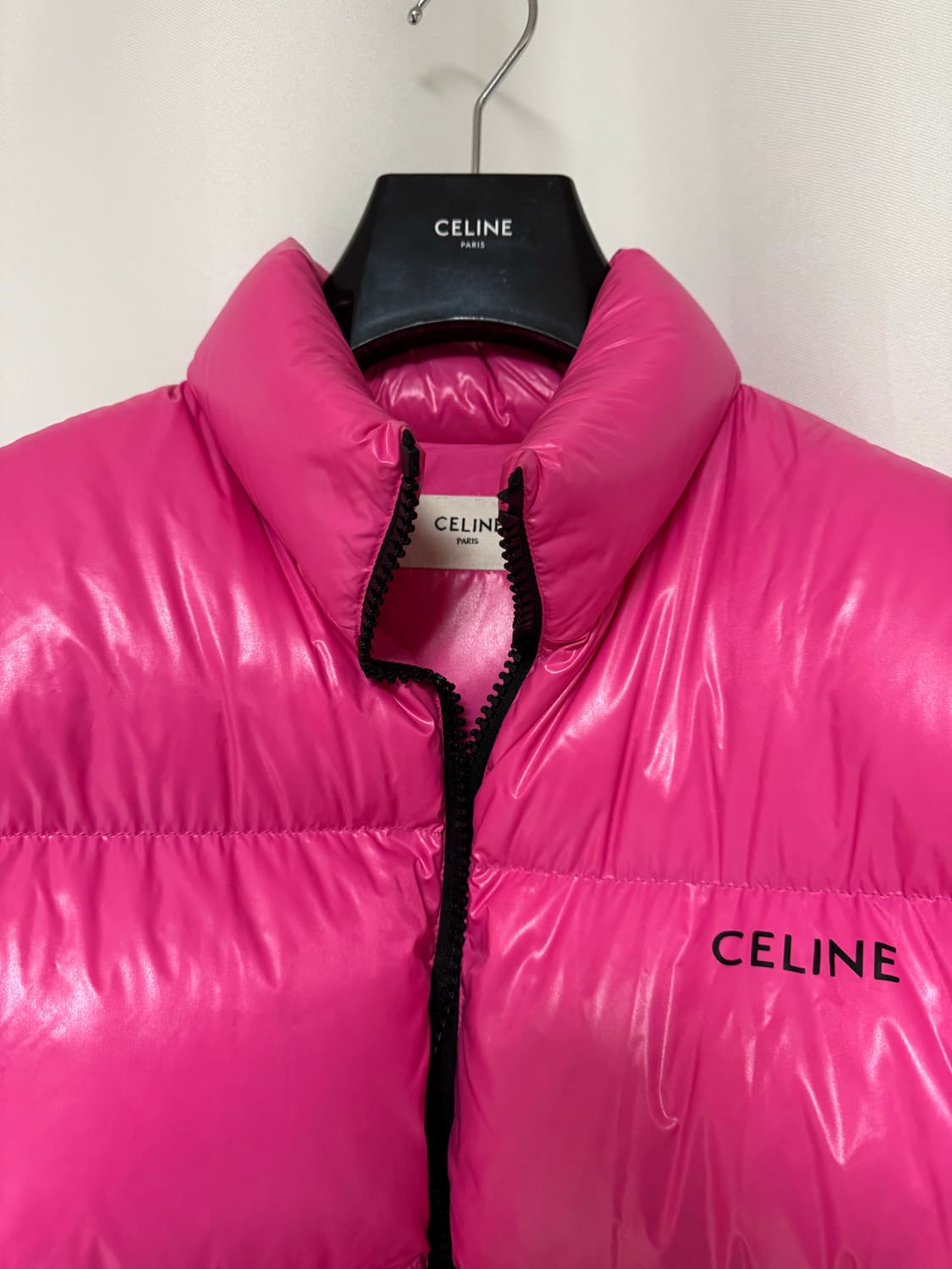 셀린느 22F/W 핑크 푸퍼 패딩 상품이미지2