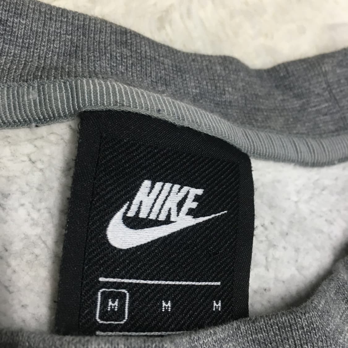 나이키 NSW 맨투맨 CC27 상품이미지3