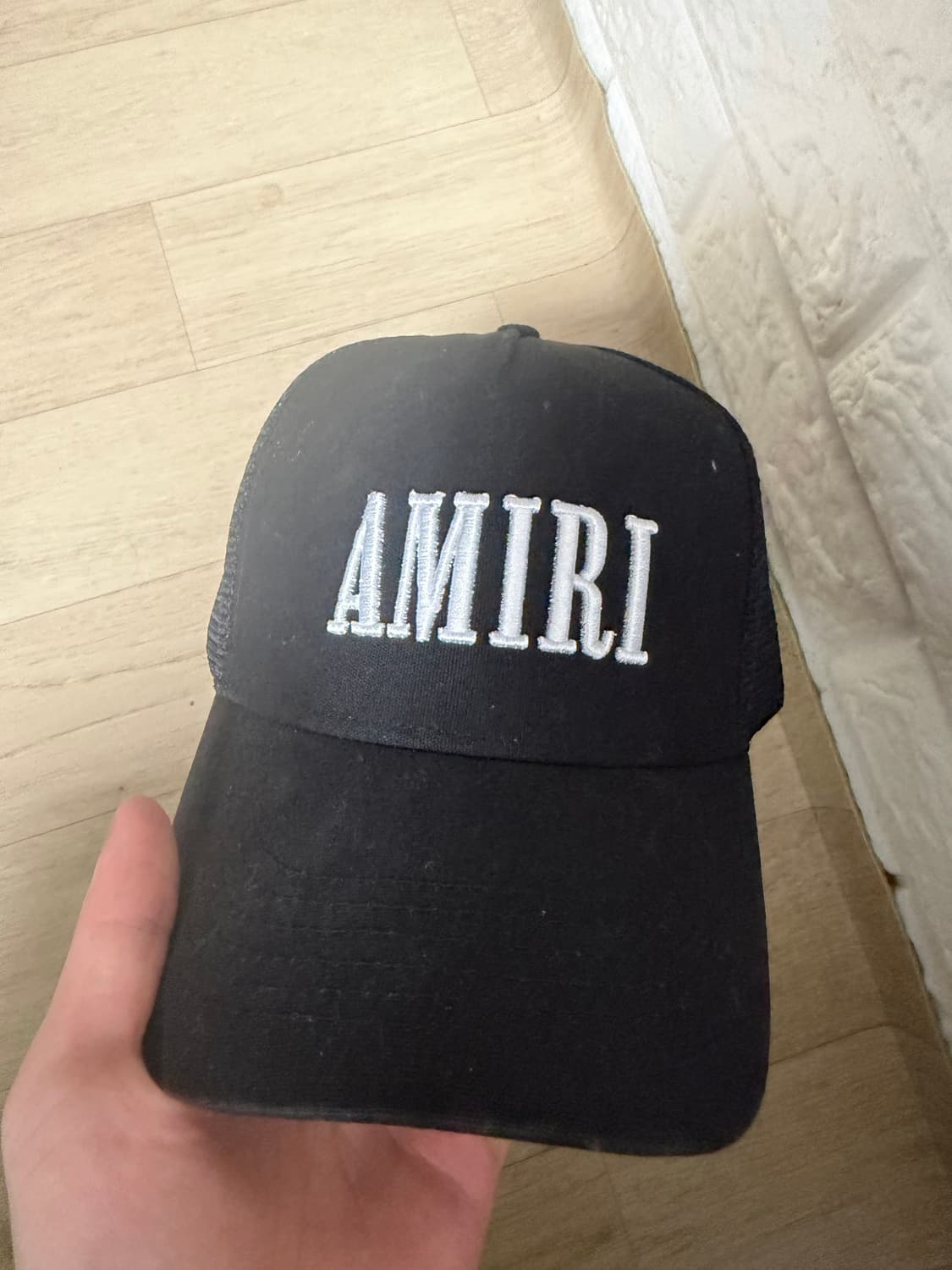 아미리 모자 판매합니다. 상품이미지1