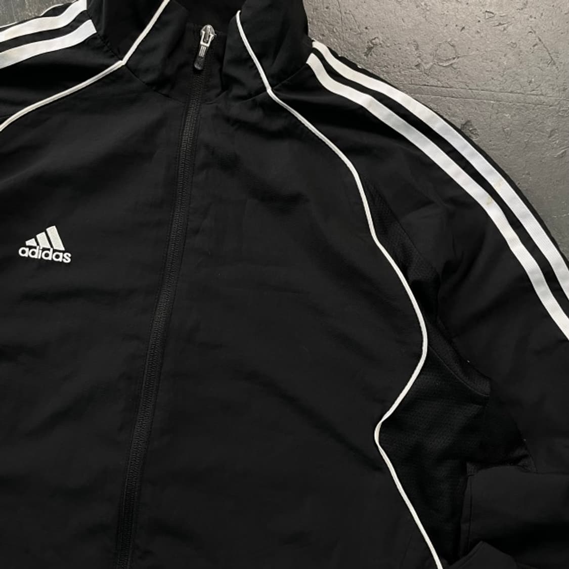 100 아디다스 바람막이  상품이미지2