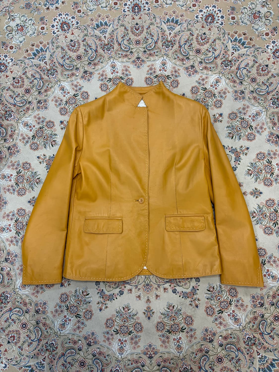 발망 스탠드카라 램스킨자켓 상품이미지2