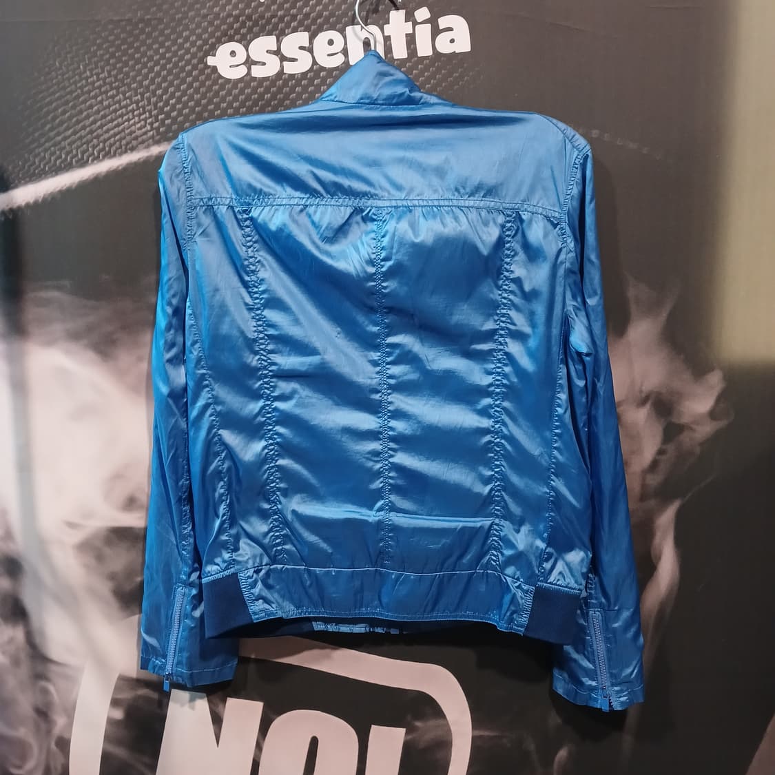 디투케이 드레스드 투 킬 사선집업 바람막이  상품이미지2