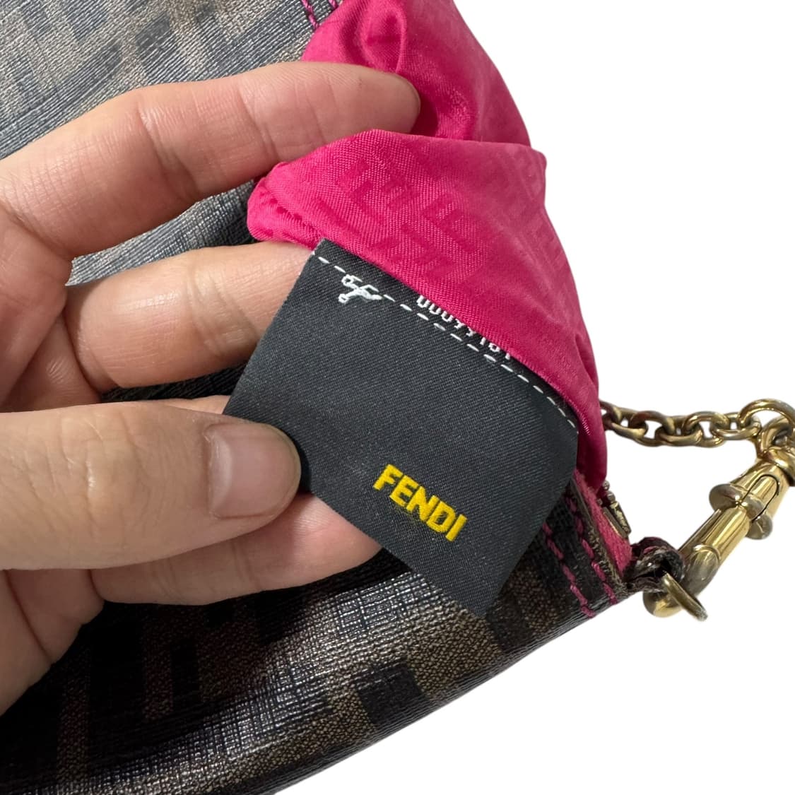 정품 펜디 주카 체인 파우치백 상품이미지7