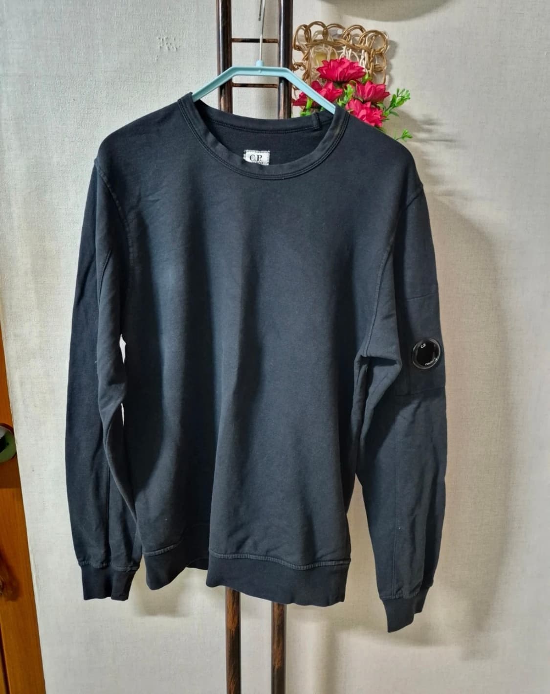 cp컴퍼니 맨투맨 롱슬리브 상품이미지1
