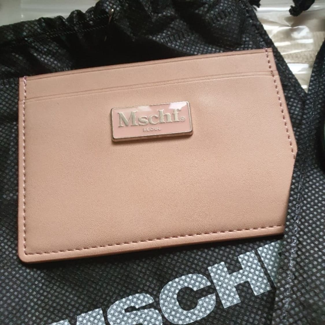 미스치프 라이트핑크 미니카드지갑 마뗑킴베이비메탈클럽 상품이미지3