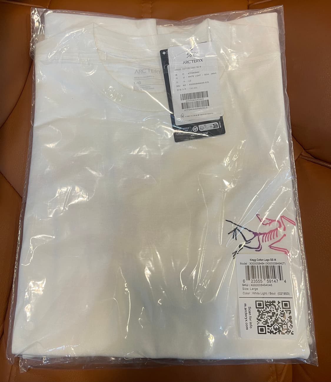 [새상품/정품] 아크테릭스 빅로고 반팔티 (화이트 / L) 상품이미지3