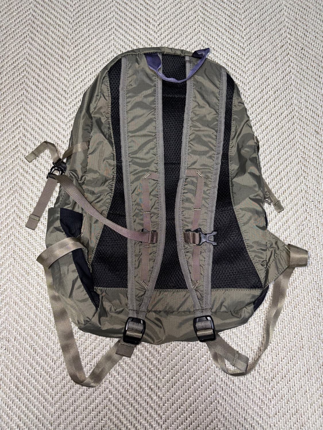 컬럼비아 본레 포레스트 20L 패커블 경량 백팩 상품이미지3
