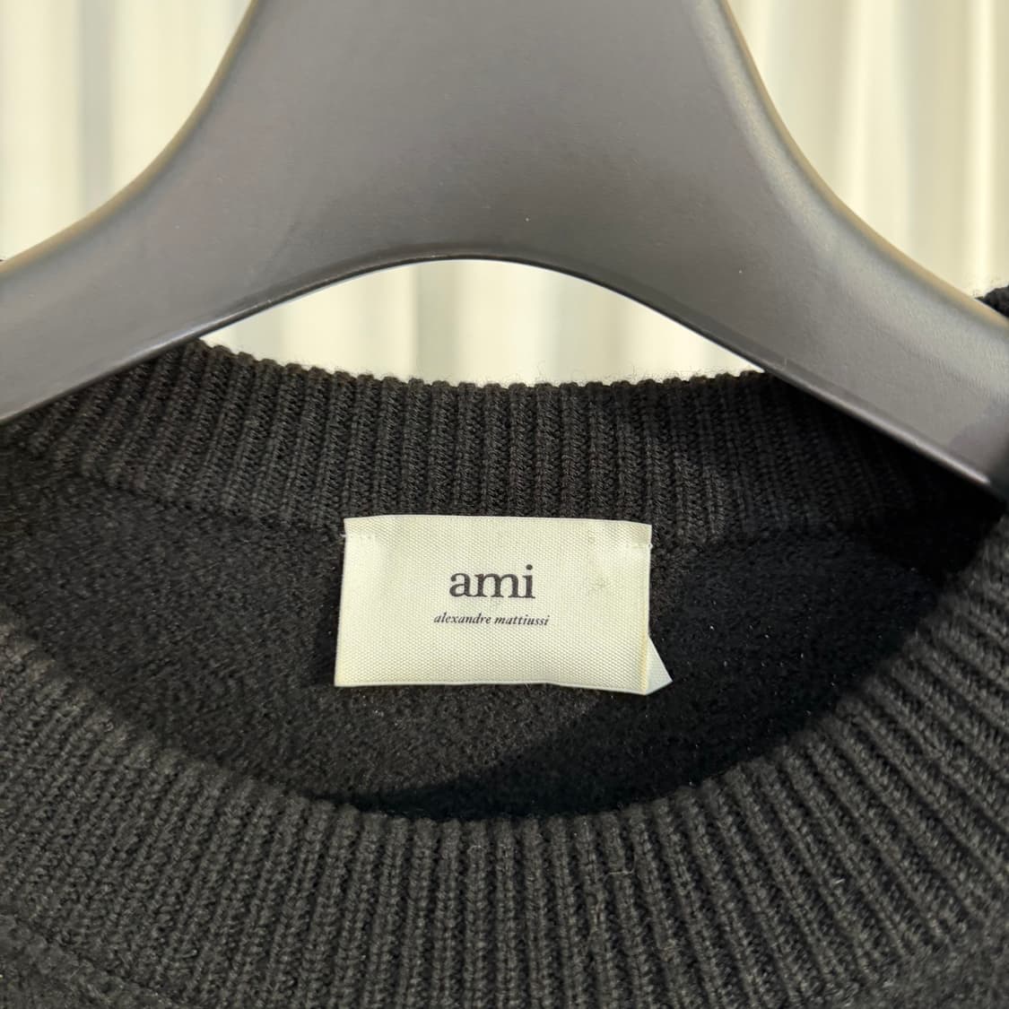 A+ / XL (105-110) 아미 빅 하트 로고 인타르시아 니트 신형 상품이미지3