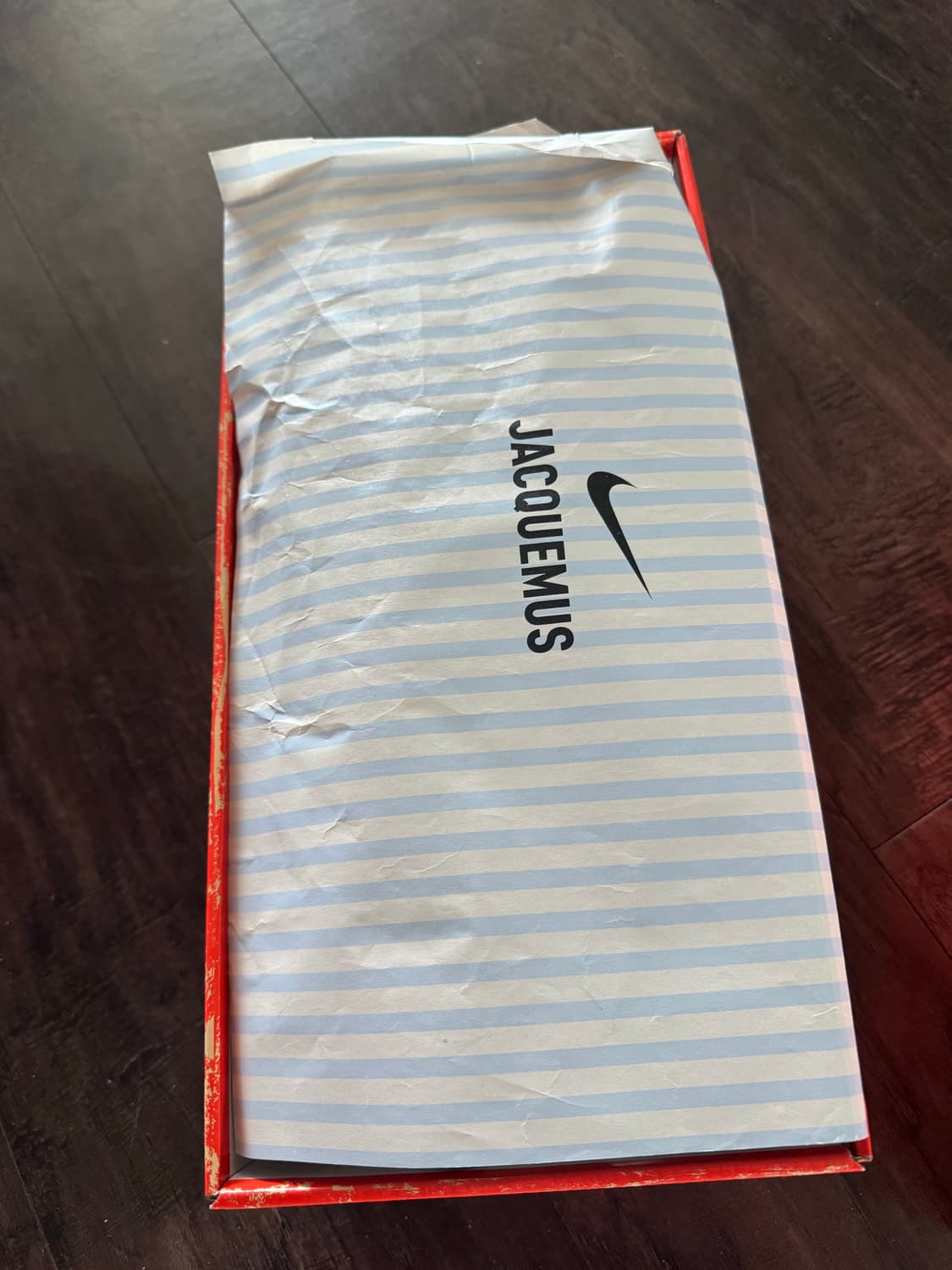 자크뮈스 나이키 문슈 285 상품이미지3