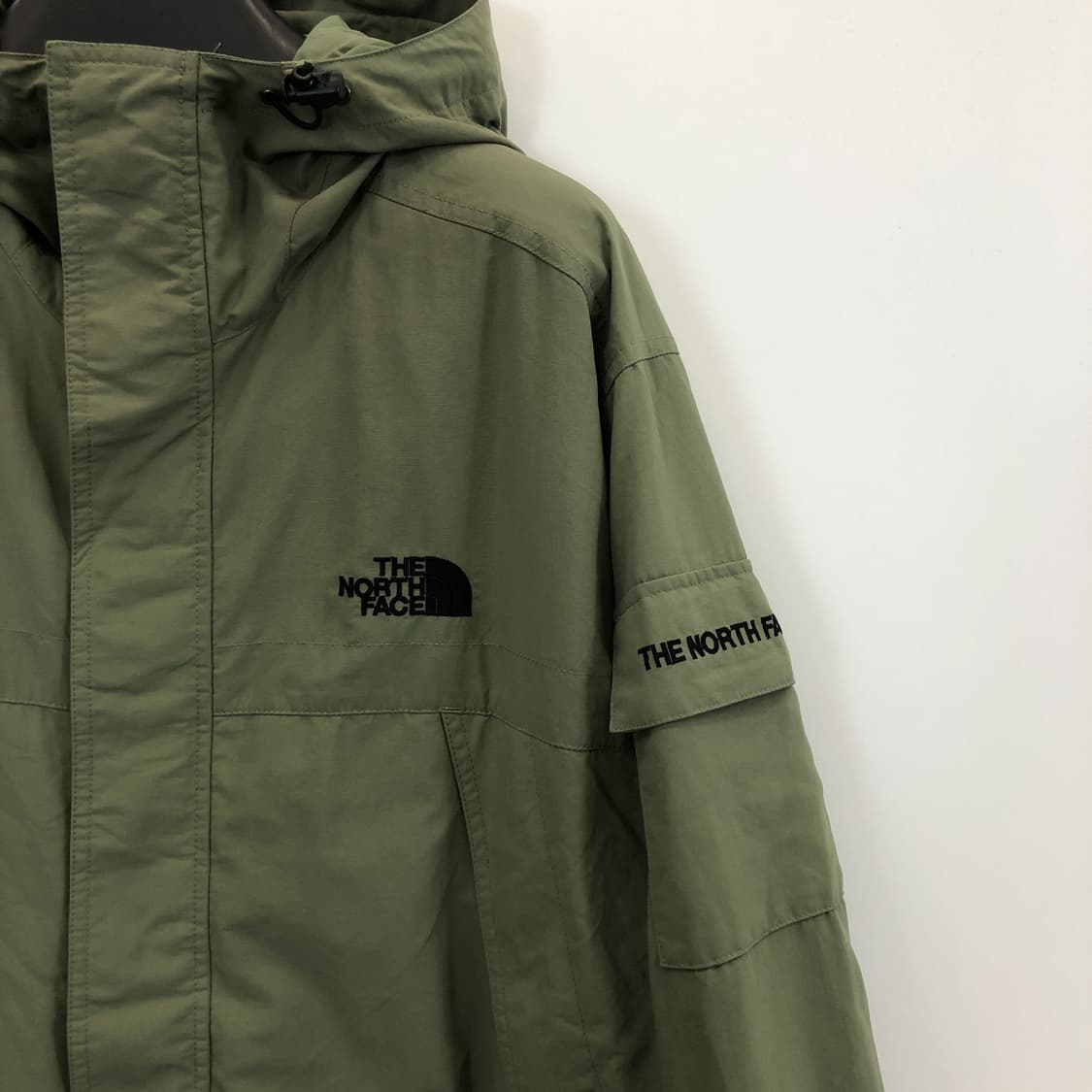 노스페이스 고프코어 윈드브레이커 자켓 105  상품이미지2