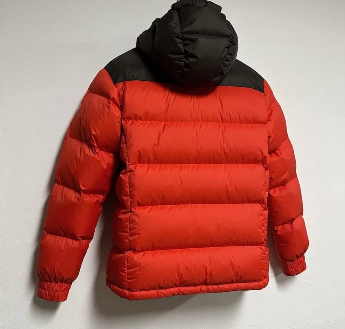 L (105)마운틴하드웨어 에어쉴드 breezy freezy 헤비다운패딩 상품이미지9