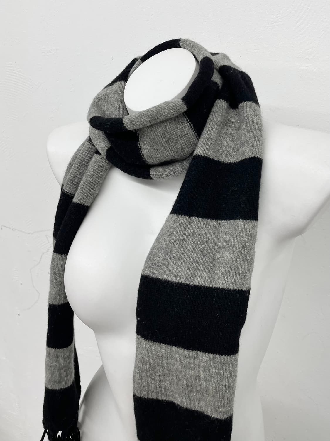 스트라이프 울 코지 머플러  상품이미지2