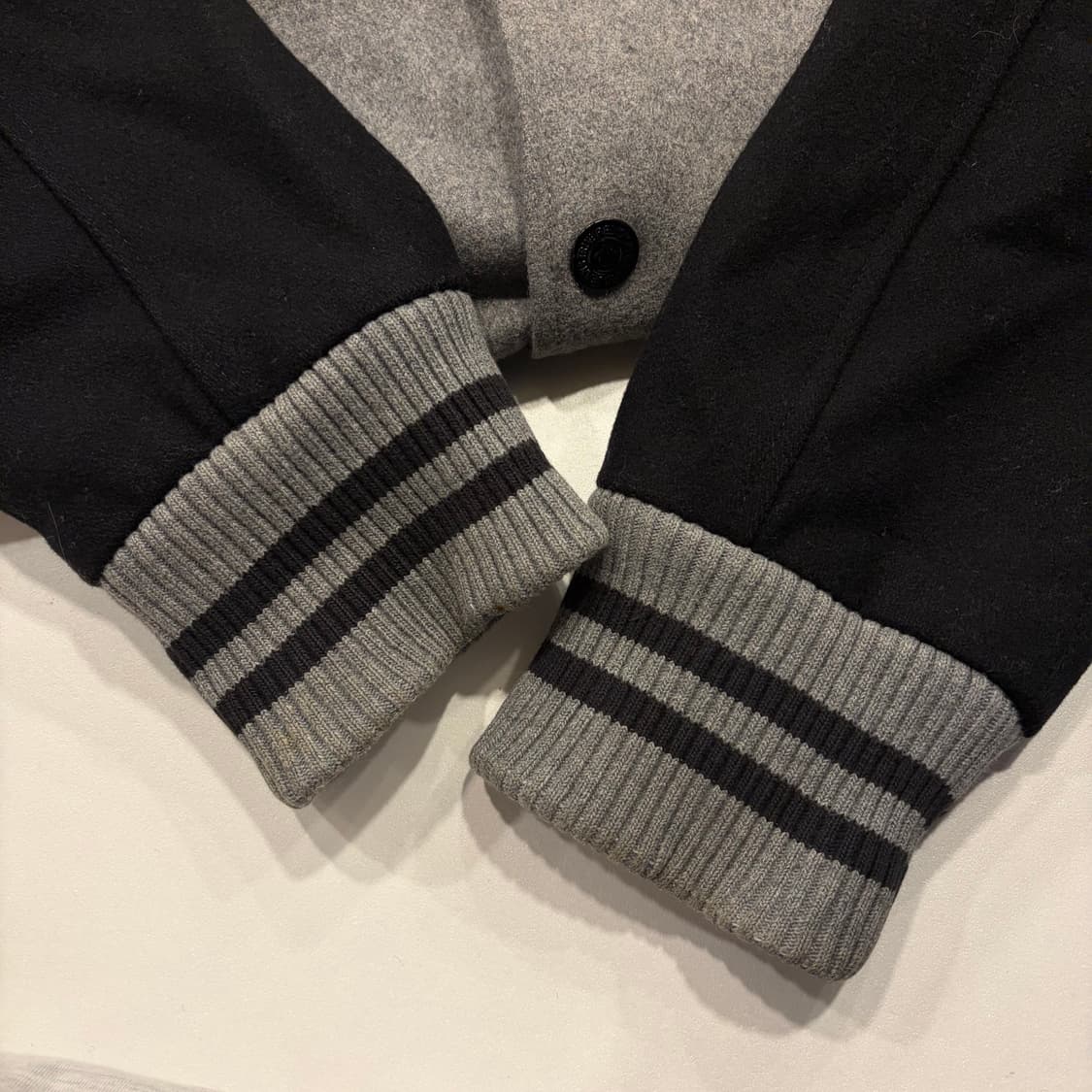 [L] 트루릴리젼 바시티 스타디움 울 자켓 그레이 블랙 C203 상품이미지8