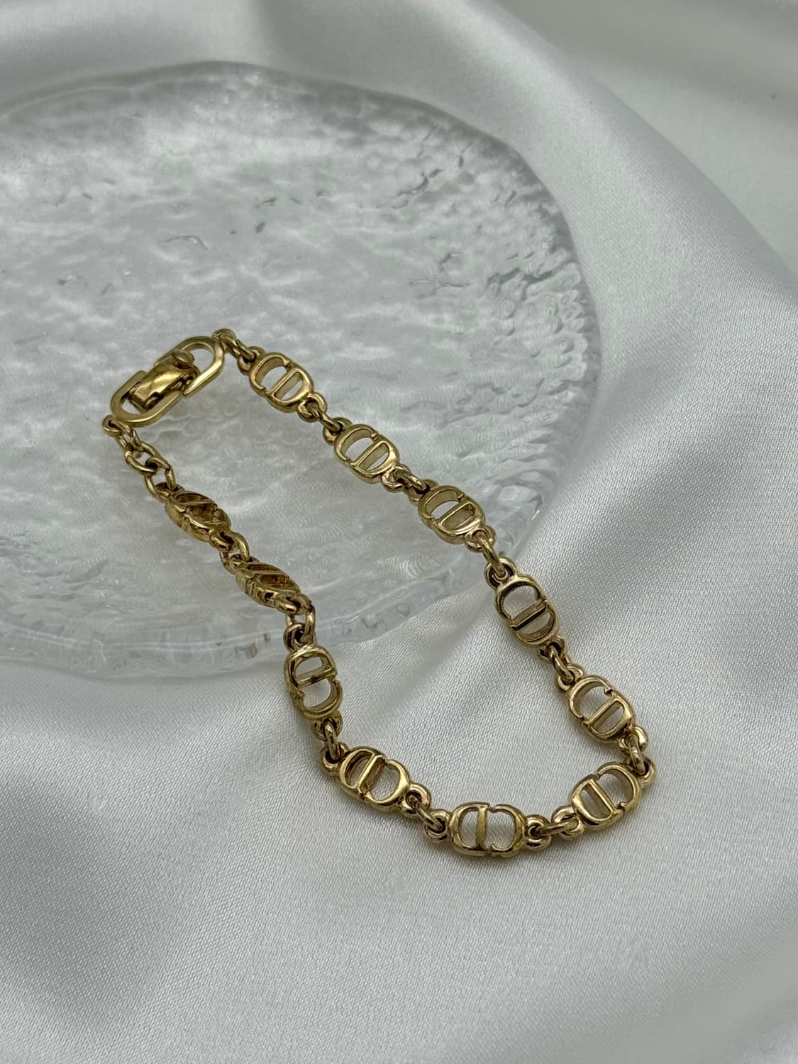 디올 팔찌 상품이미지1