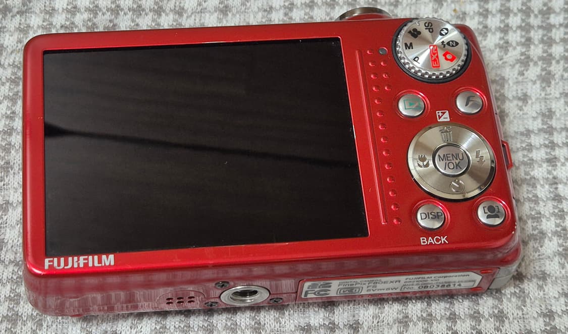 빈티지 디카)후지필름 파인픽스 F80exr 판매 상품이미지3