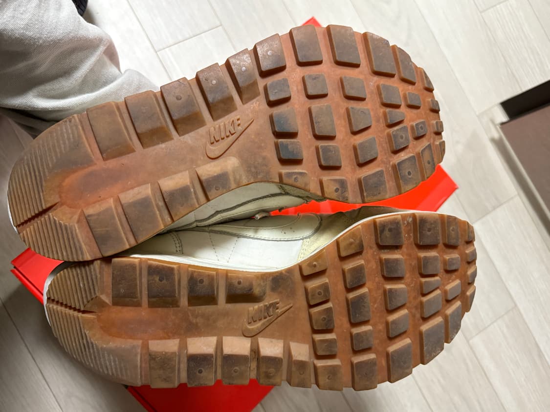 나이키 x 사카이 베이퍼와플 화이트 앤 검 (265) 상품이미지5