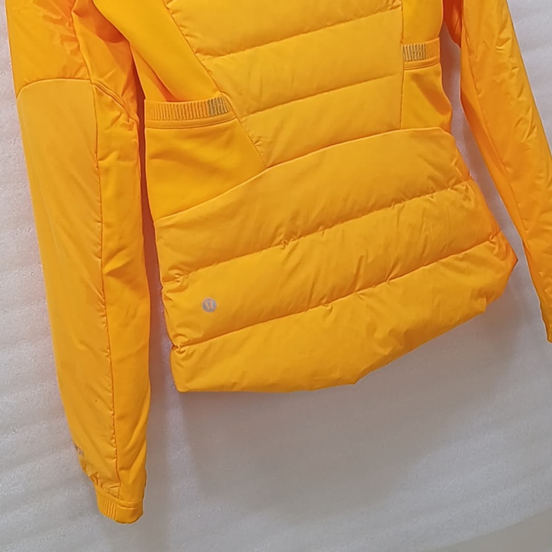 룰루레몬 런닝 경량 구스 다운포잇올 패딩 자켓 여성 XS S 사랑봉봉 상품이미지5