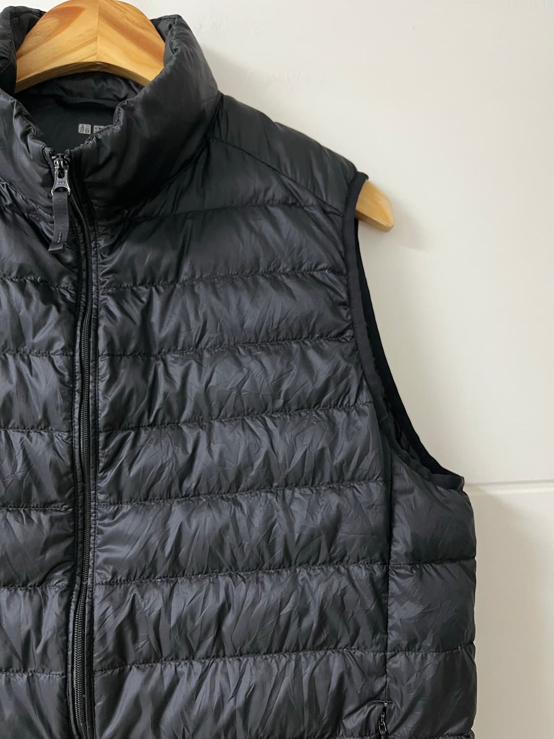 유니클로 경량 패딩 조끼 상품이미지3