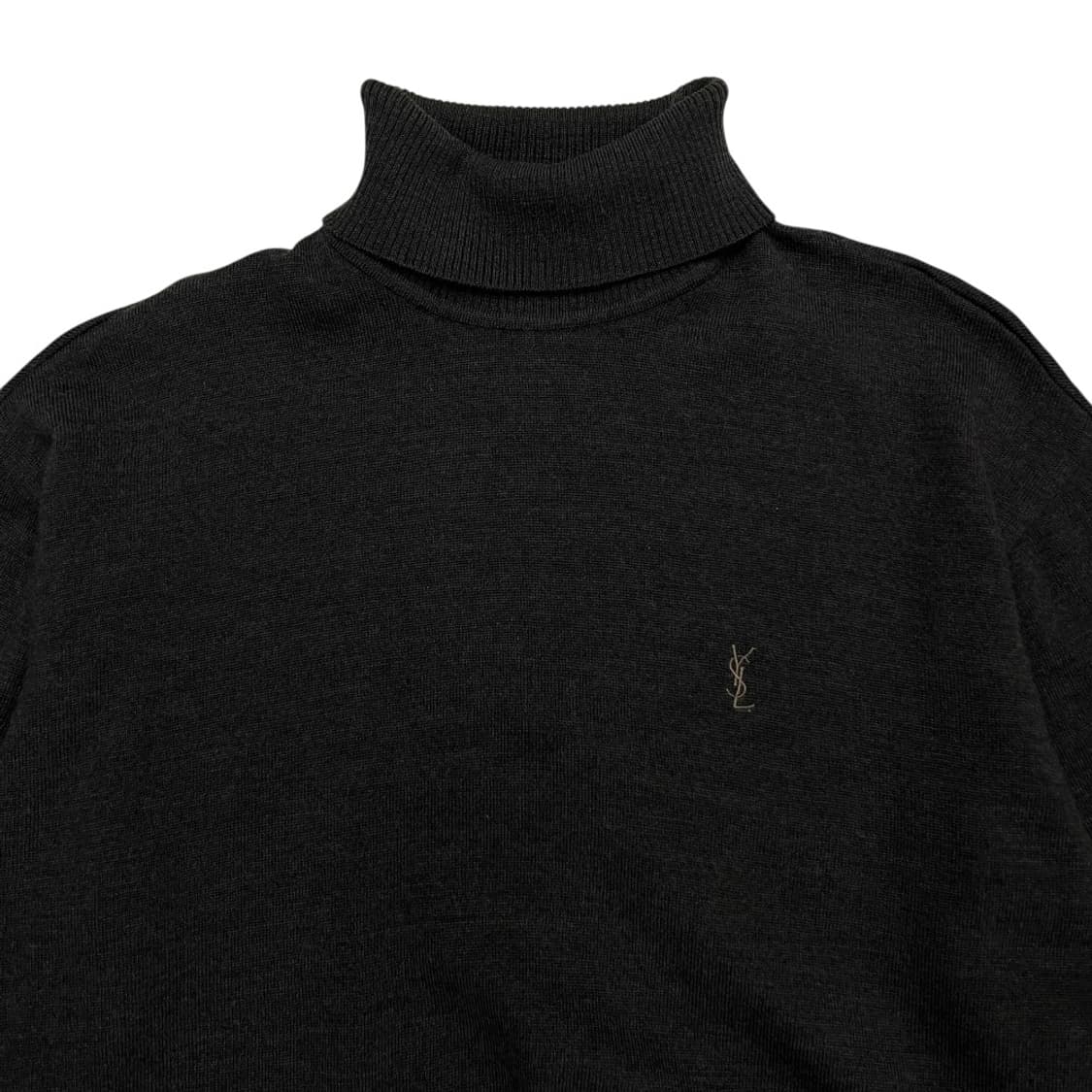 입생로랑 차콜 폴라 니트 100 상품이미지4